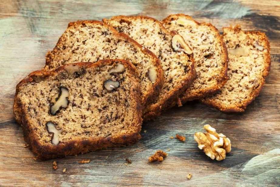 Низькокалорійний азіатський хліб із горіховою олією