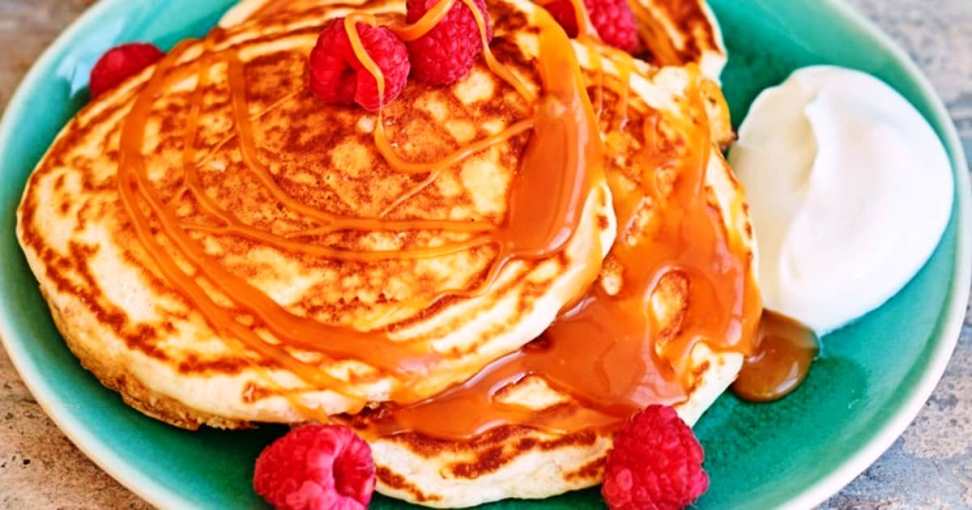 Финский печеный блин с маковым маслом