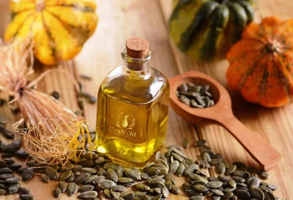 Сиродавлена олія з насіння штирійського гарбуза