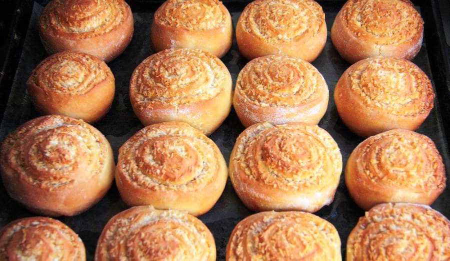 Булочки с кокосовой стружкой