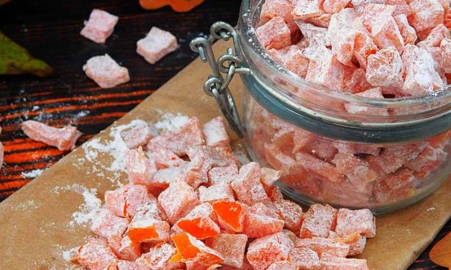 Цукати в сушильній шафі