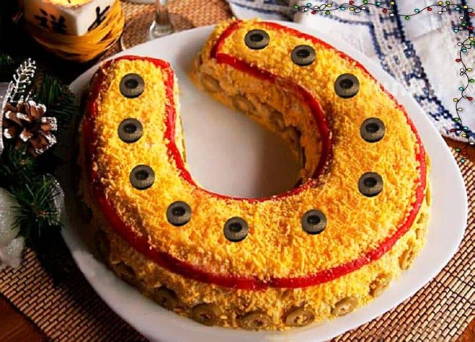 Салат підкова на рік коня