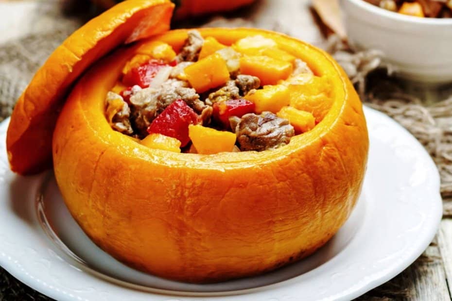 Stuffed pumpkin with meat and vegetables