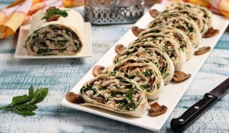 Roll with cheese and mushrooms