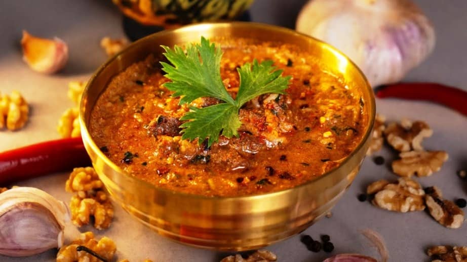 Kharcho soup with walnuts