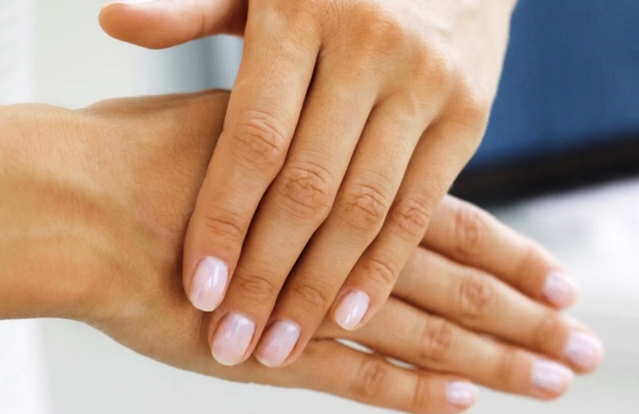 Dry skin on hands and feet
