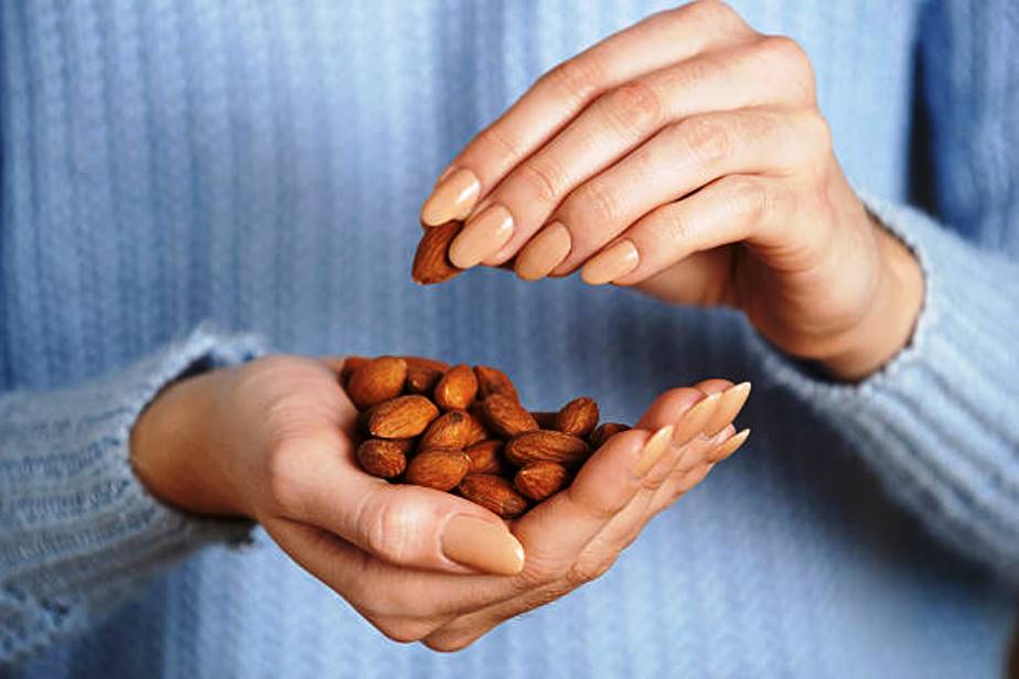 Best foods to eat when You're stressed: top natural stress-relief foods