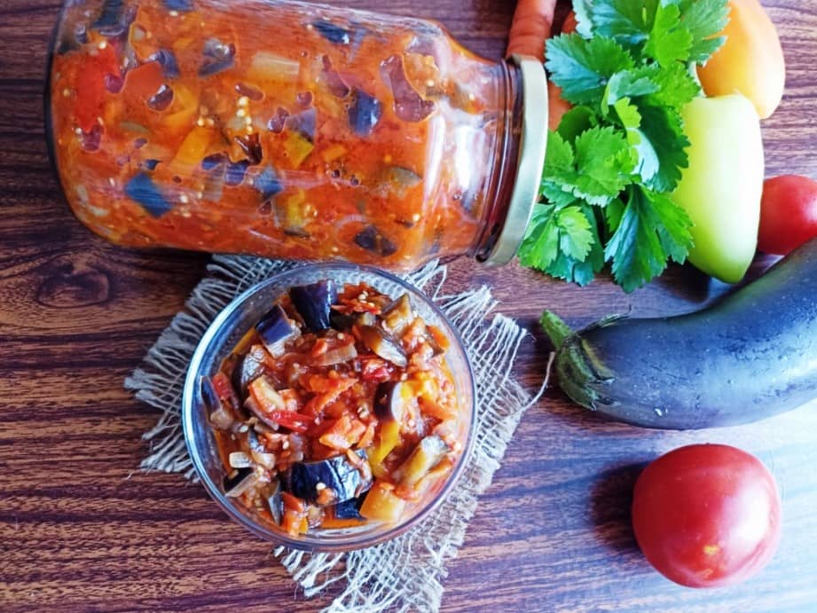 Eggplant lecho for winter