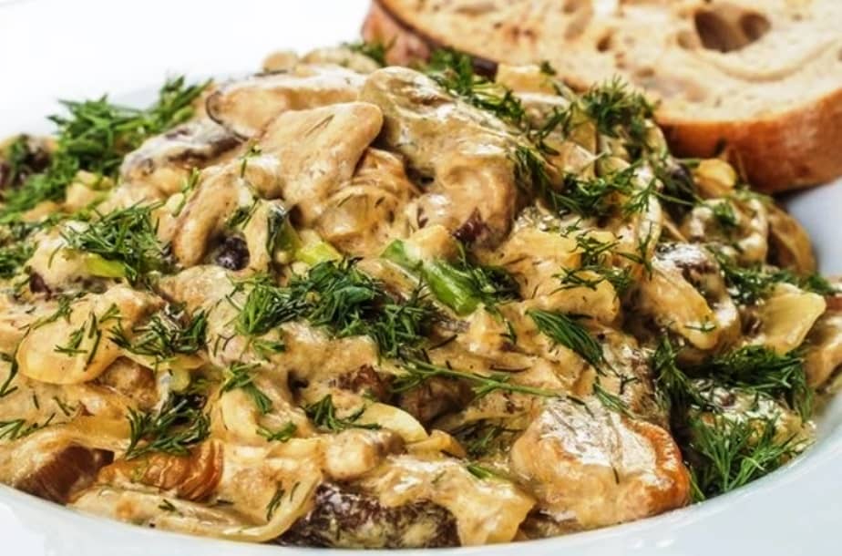 Braised mushrooms